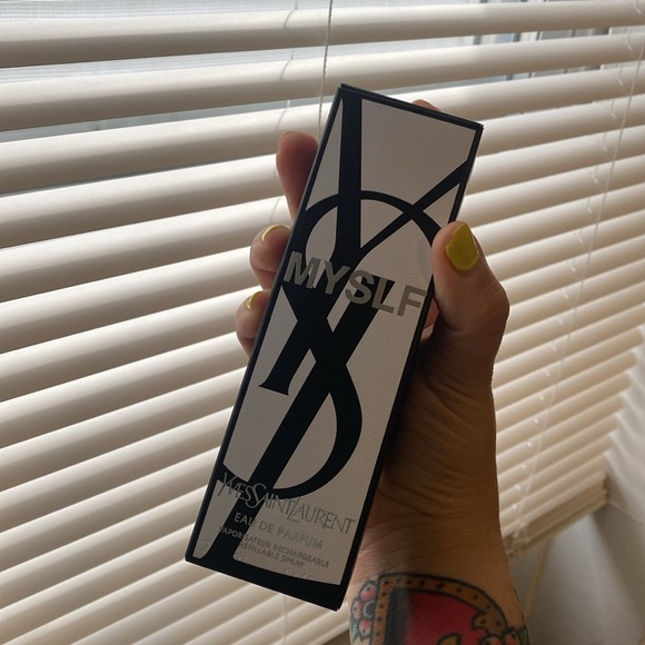 NIB Yves Saint Laurent MYSLF Eau de Parfum 2 fl oz - Picture 3 of 8